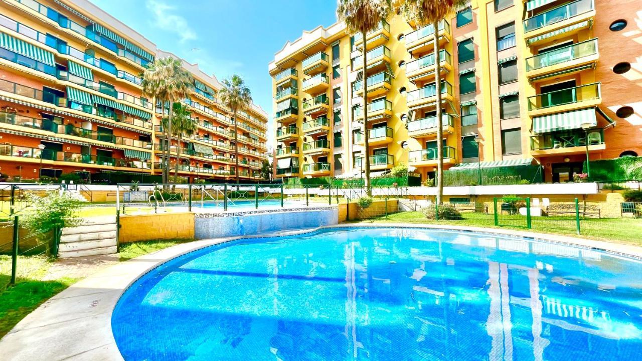 Primera Linea Playa , Front Line Beach Торемолинос Екстериор снимка